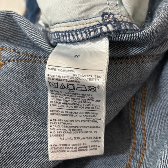 Old Navy Mid-Rise Power Slim Straight Blue Distressed Jeans Women’s Size 20 - Picture 13 of 16